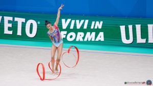 raffaeli sofia sfe01453 copia simone ferraro ph